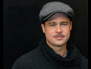 Brad Pitt au micro d'RTL