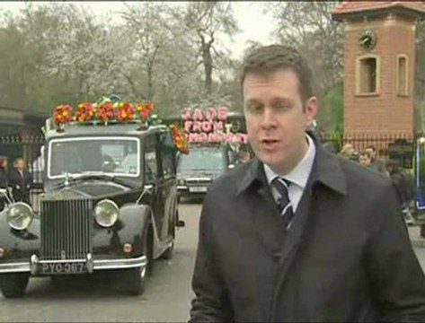 Funérailles de Jade Goody: les Beatles à la rescousse (vid