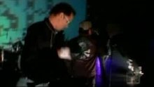 Plastilina Mosh & Belinda - La Nalguita
