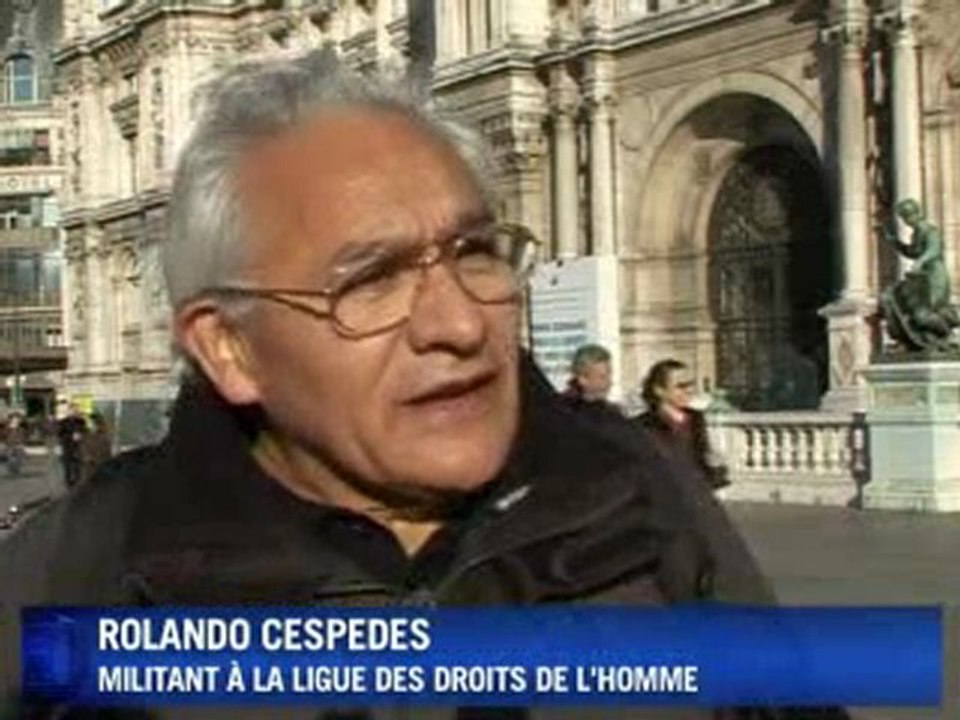 Sans-papiers: manif de RESF à Paris contre les expulsions