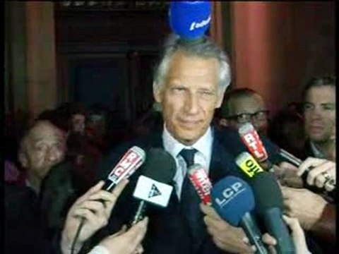 Clearstream: 18 mois avec sursis requis contre de Villepin