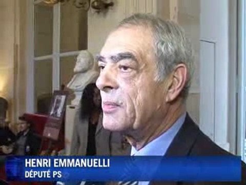 Sondages de l'Elysée: réactions de Copé et Emmanuelli