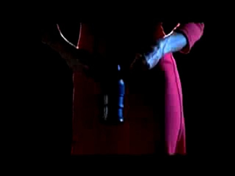 TV. Dirt L`amie Courtney Cox est devenue une garce