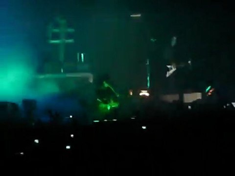 Irresponsible Hate Anthem (Concert)