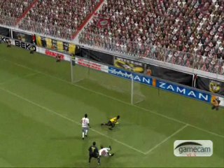 PES 2009 Avni Akerde bir Fenerbahçe maçı