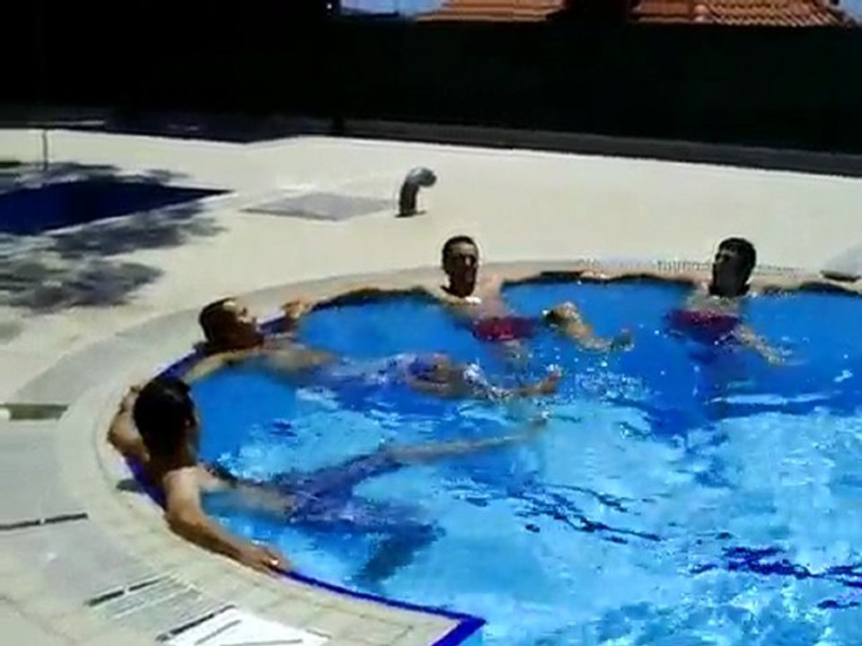 yaz tatili hamzanın villası:D