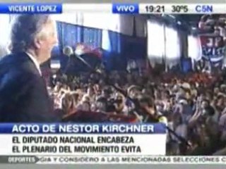 Un Kirchner crispado volvió a cargar contra Clarín