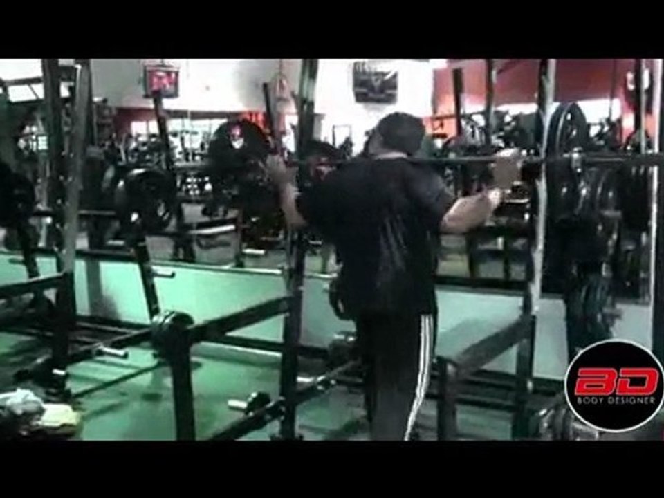 Build Muscle Size and Strength Workouts