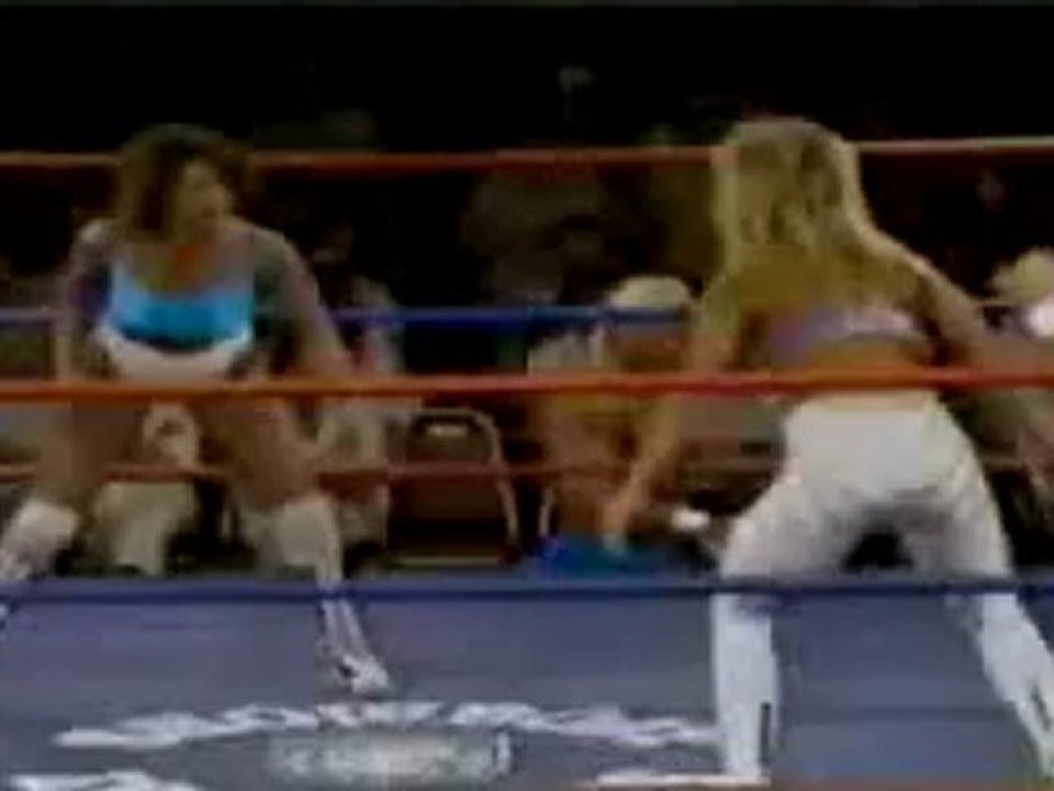 Sherri Martel vs Madusa Miceli (AWA 1987) Ladies Wrestling