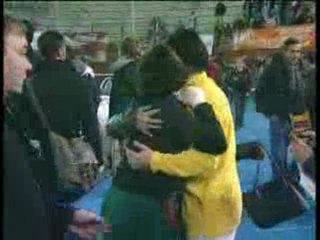Cantantes contra antiguos futbolistas