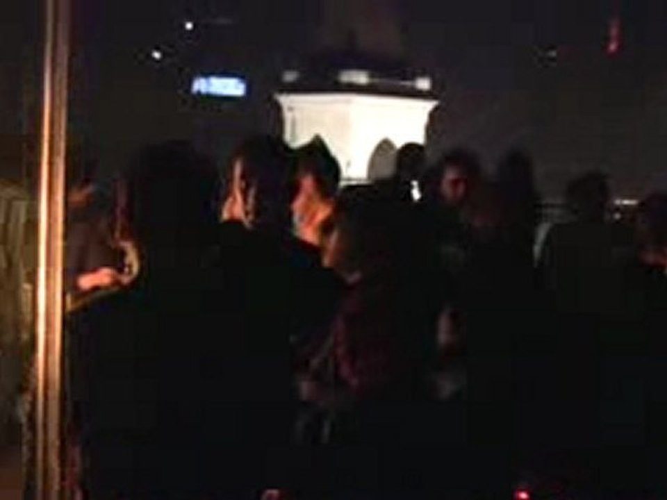 20091121_022428_club360_Terrace_Fire_thstr