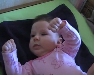 en mai Emma rend papa et maman gagas