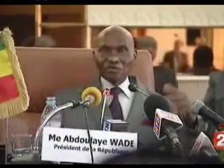 Monument de la renaissance : la folie des grandeurs de Wade