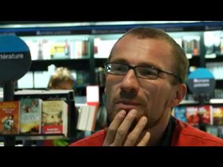 Terre des oublis de Duong Thu Huong au Livre de Poche