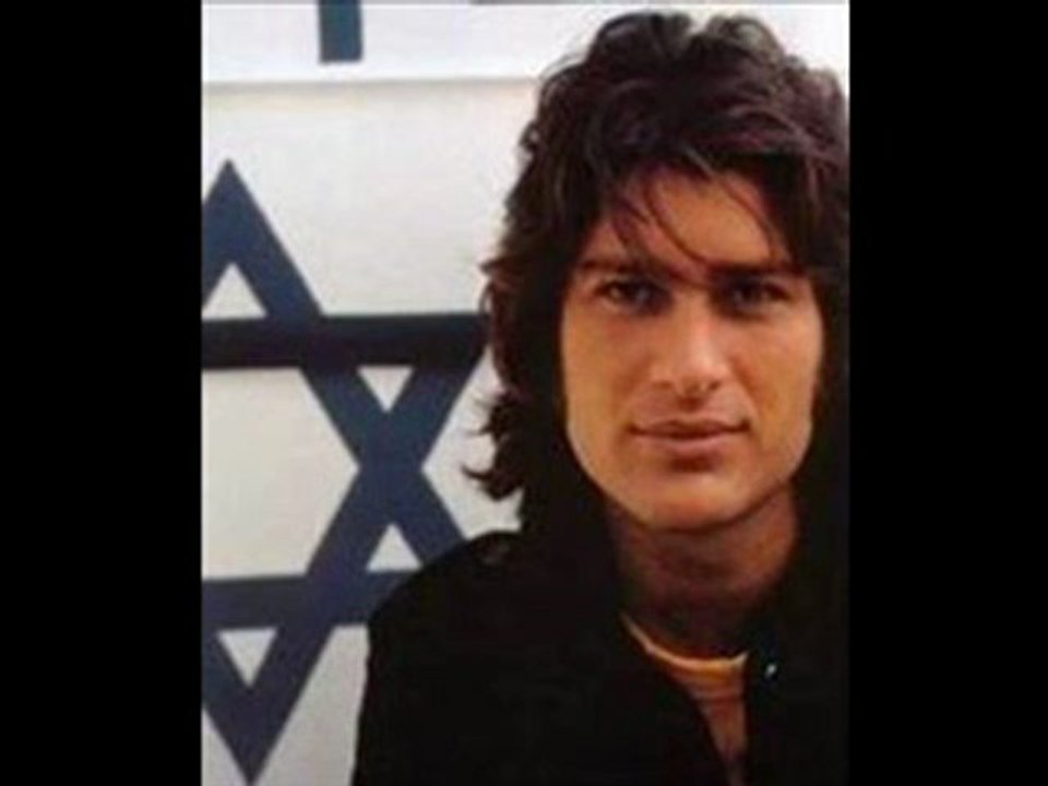 Mike Brant - Laisse moi t'aimer by giovanni