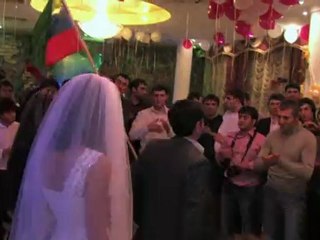 Первый танец Влады и Рустама 051209