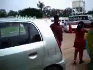 Jaffar and Family in Mahalipuram 🚗