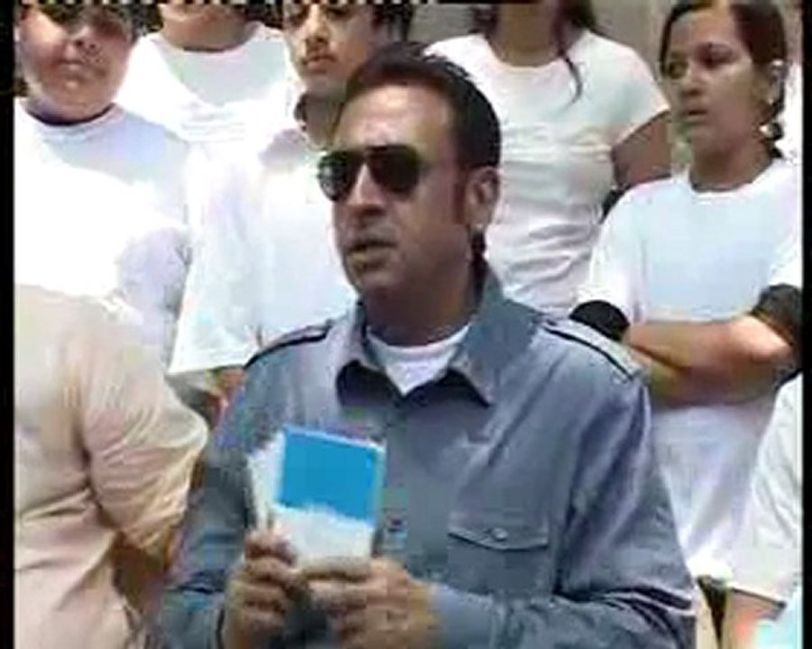 Gulshan Grover...Zor Lagake Haiya!