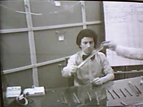 1ere psychokinèse de Girard sous tube scellé