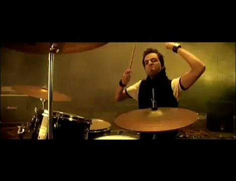 Ewa Farna - Cicho (Videoclip)