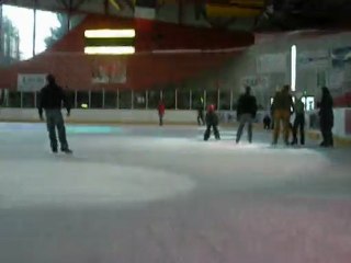 Deux tarés à la patinoire