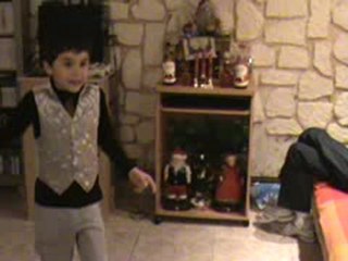 Dylan chante Jingle Bells