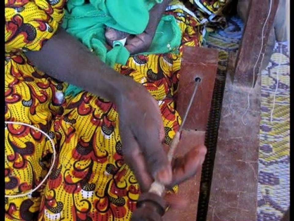 Les cultivatrices de Cho dans leur atelier
