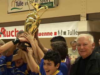 TULLE TOURNOI DE NOEL 2009 DE FOOT