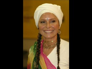 Regina Shakti Ishivara Hare  (Brazilian Dee D. Jackson)