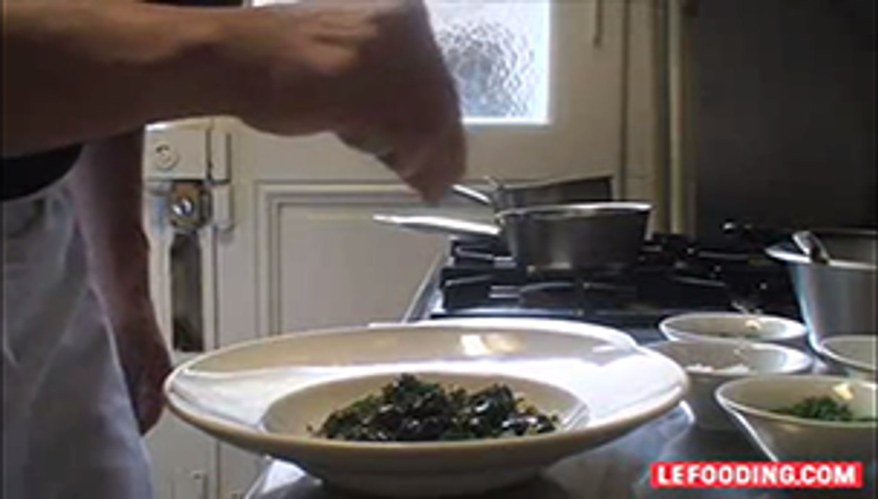 Recette d'escargots poêlés par Daï Shinozuka, Les Papilles