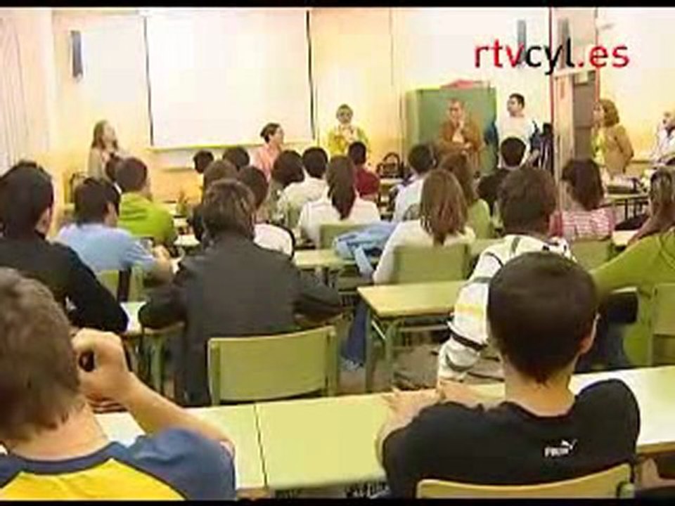 Espacio Abierto: Informe crucifijos