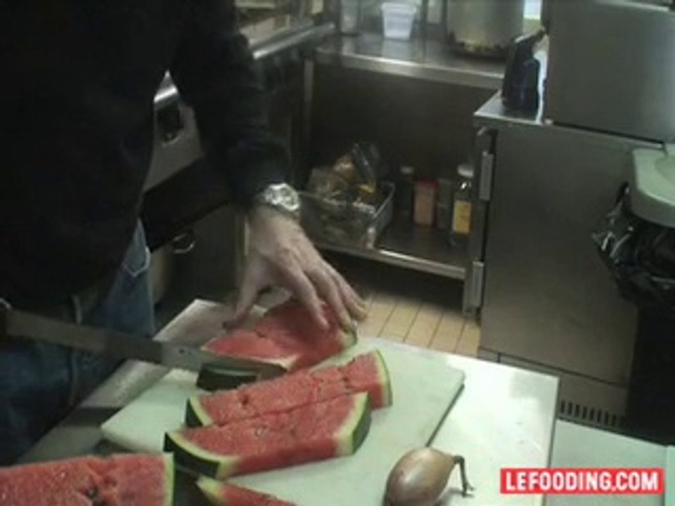 Recette de salade de pastèque grillée à l'aubergine par Philippe Delacourcelle, Le Pré Verre