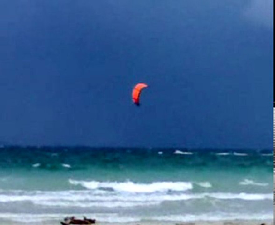 Kitesurf Thung Wua Laen Beach Chumphon-Thailande