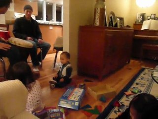 Tom Nelson and kids Xmas 2009