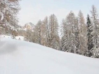 Ai piedi dei mostri dolomitici