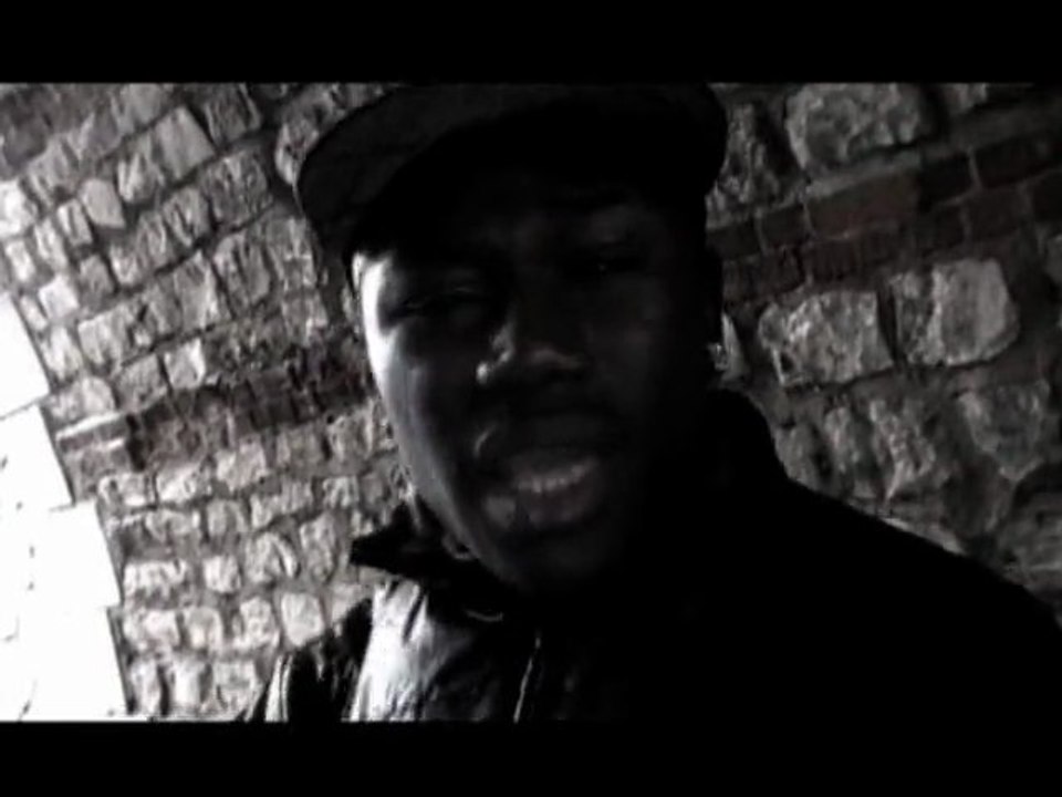 clip sur le fil du suicide