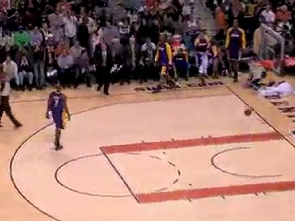 NBA Kobe Bryant  getting blocks By Robin Lopez bests him on