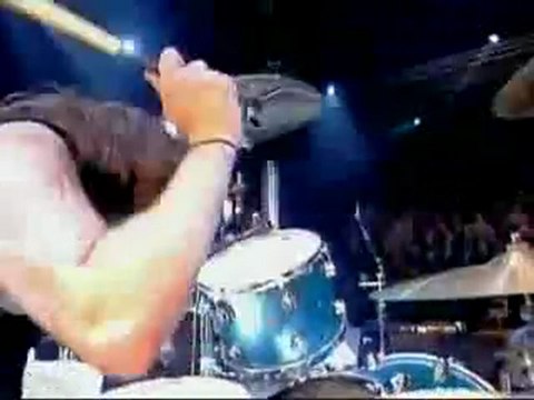 09 THEM CROOKED VULTURES - Spinning In Daffodils 2009