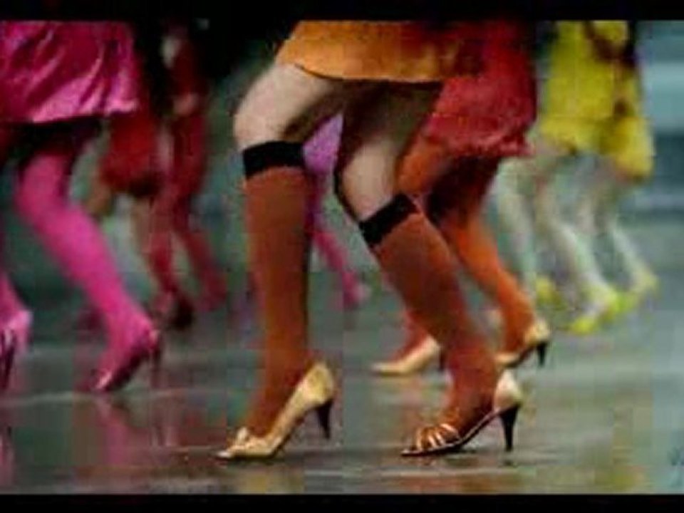 Hadise Penti Çorap reklamı