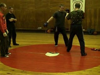 Рукопашь "Вход в околицу седьмание за руку"