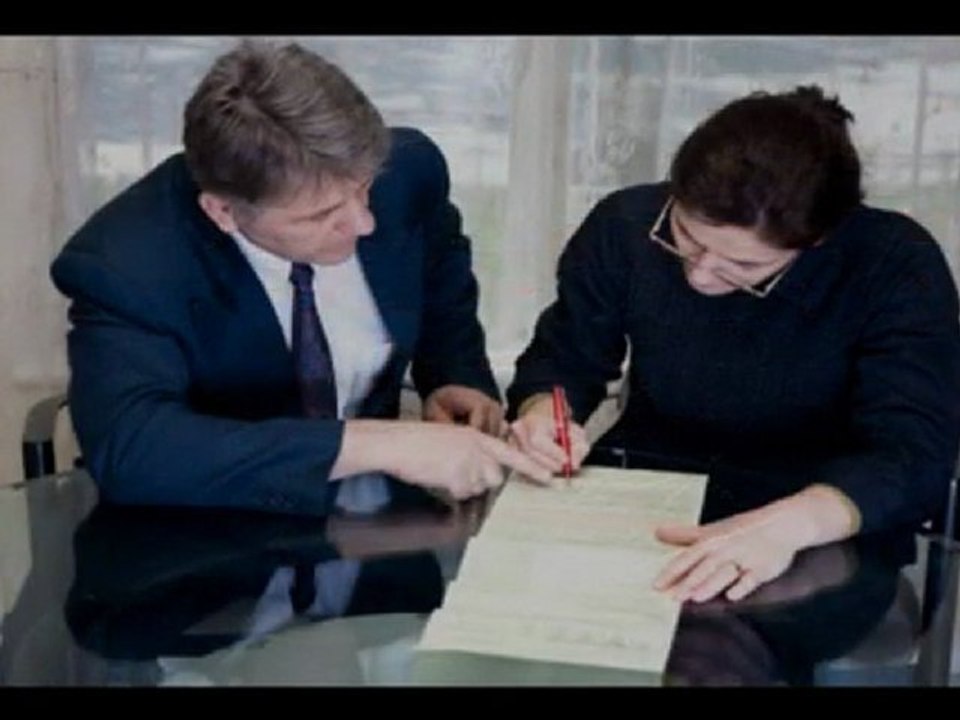 Whiplash Compensation - Free Phone 0800 910-1162 UK Only