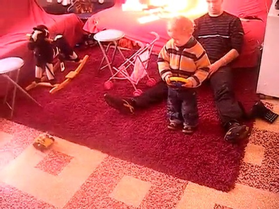 bébé na plus peur de la voiture telecommandé