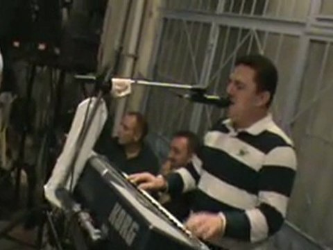 Piyanist Ayhan-Gitsi Gitsi-2009