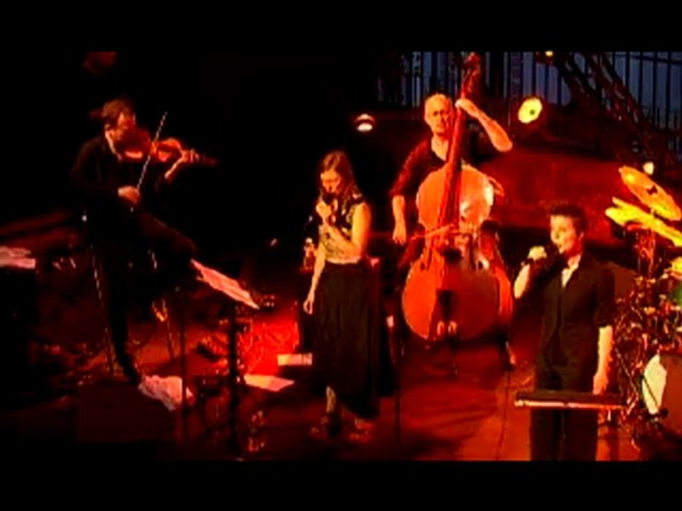 Poète, vos papiers ! Où va cet univers ?