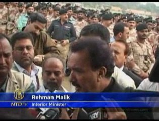 Suicide Bomb Victims Laid to Rest in Karachi