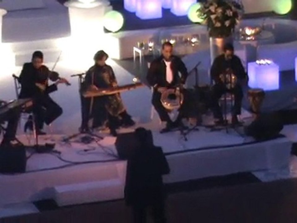 GROUPE DE MUSIQUE ORIENTALE FARHETOUNES