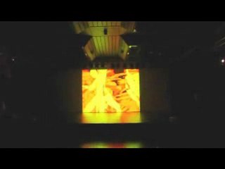 INSTALLATION A NICE ACROPOLIS DE CHANTAL CAVENEL  AVA-POAM