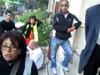Manifestation des biffins a la mairie de saint-ouen. Part 2