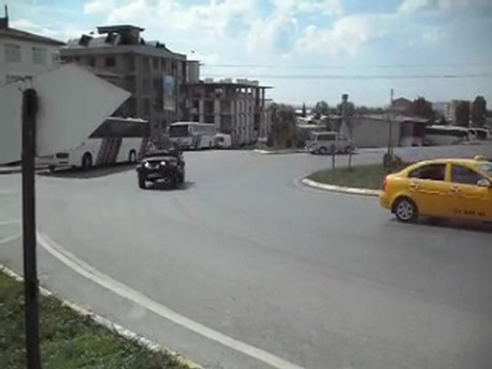 yeşil cj6