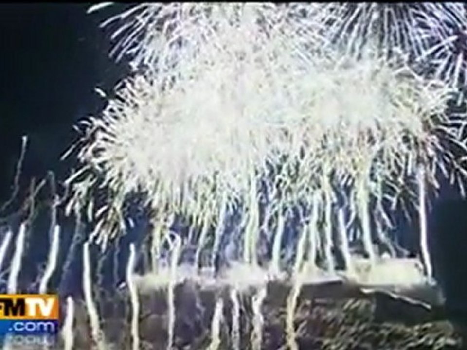 Bonne année 2010 Tour du Monde des Feu d'artifice